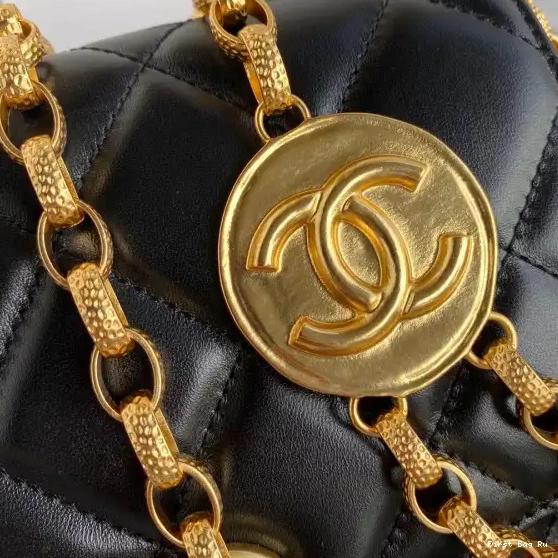 First Bag Ru CHANEL SMALL FLAP BAG 0625